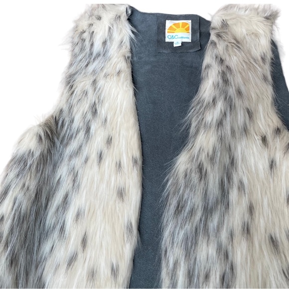 C&C California Faux Fur Vest - Picture 5 of 11